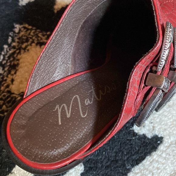 Matisse Red Bloke Western Mules - Picture 5 of 8